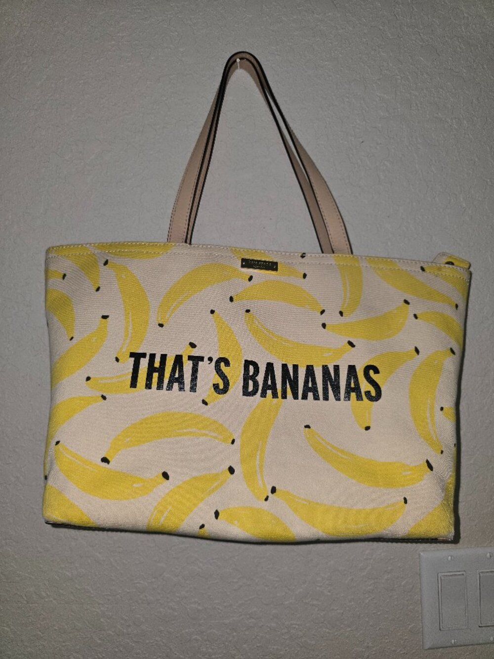 🍌 Kate Spade “That’s Bananas” Canvas Shoulder Bag — Cream & Tan - see notes